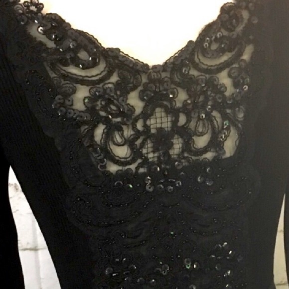 CACHE ELEGANT BLACK EMBELLISHED BEADED TOP SIZE MEDIUM COCKTAILS FORMAL - Picture 2 of 11